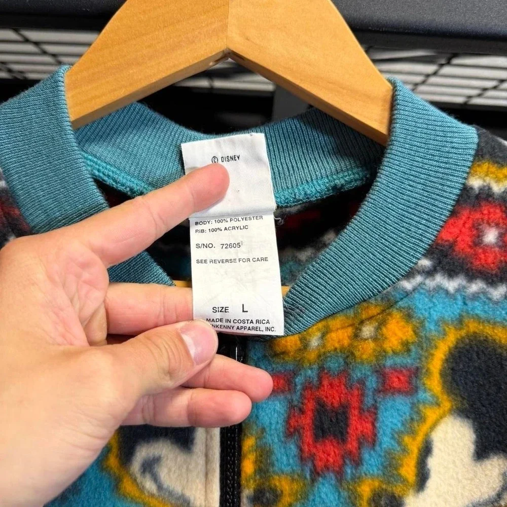 Vintage Mickey & Co Vest Fleece Vintage Pockets Southwestern vest Size Large - Picture 3 of 7